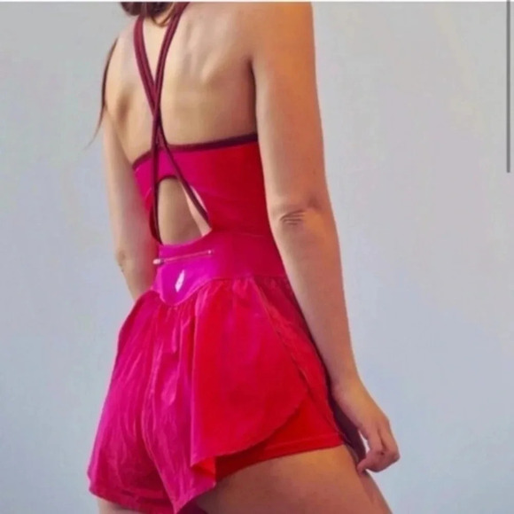 NWT Free People Movement Last Mile Runsie Onesie Romper in Hot Pink - Picture 4 of 9